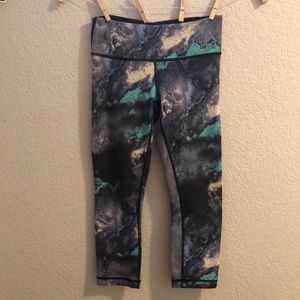 Cropped Lululemon Leggings